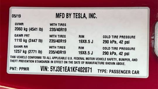 2019 Tesla Model 3 5YJ3E1EA1KF402071
