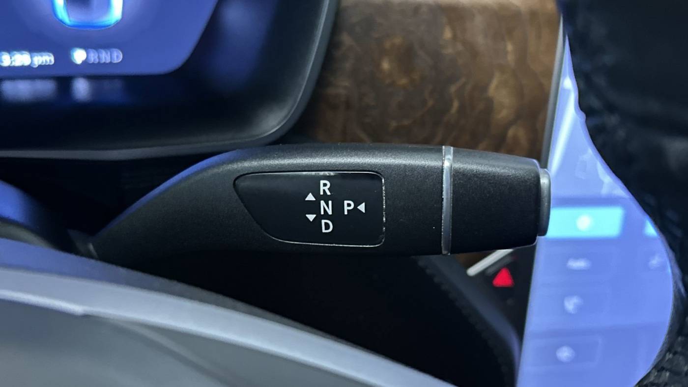 2018 Tesla Model X 5YJXCDE28JF109302