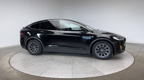 2018 Tesla Model X 5YJXCBE28JF089640