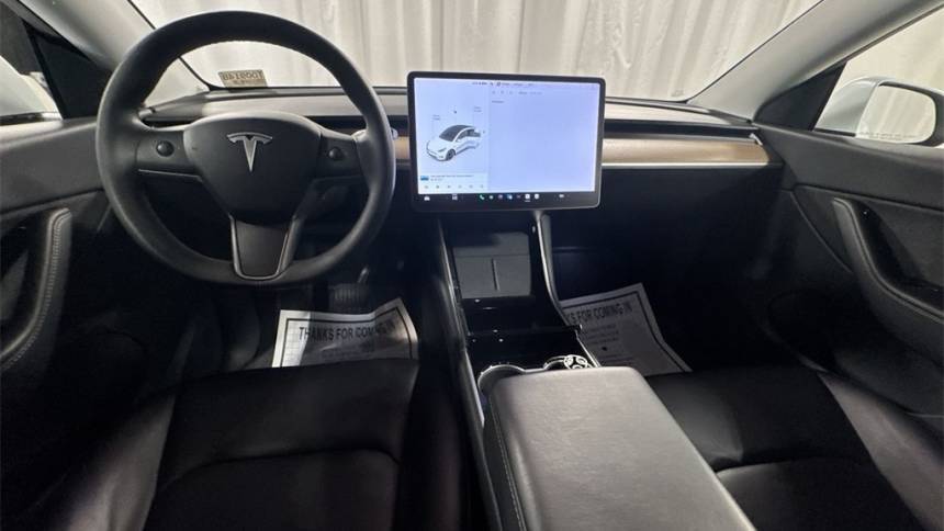 2020 Tesla Model Y 5YJYGDEEXLF007506
