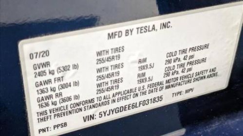 2020 Tesla Model Y 5YJYGDEE6LF031835
