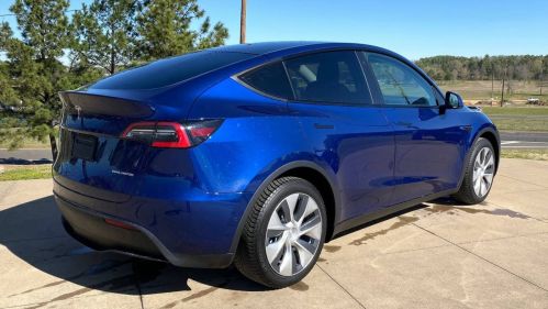 2020 Tesla Model Y 5YJYGDEE7LF045274