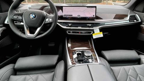 2025 BMW X5 5UX43EU03S9Z18452
