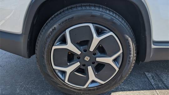 2023 Rivian R1S 7PDSGABA4PN019351