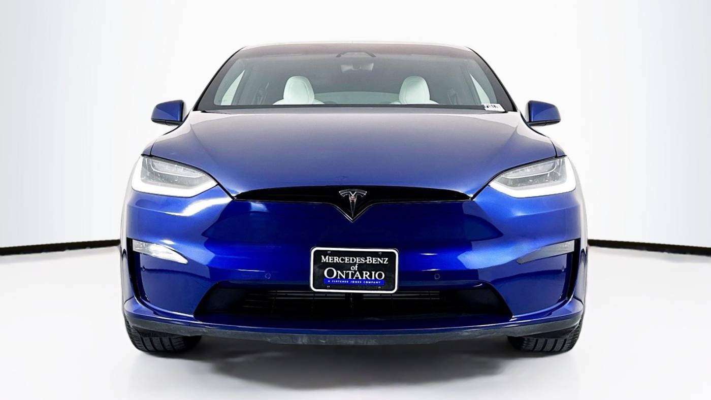 2022 Tesla Model X 7SAXCBE65NF332834