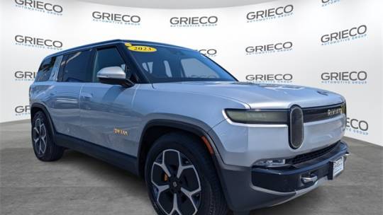 2023 Rivian R1S 7PDSGABA4PN019351