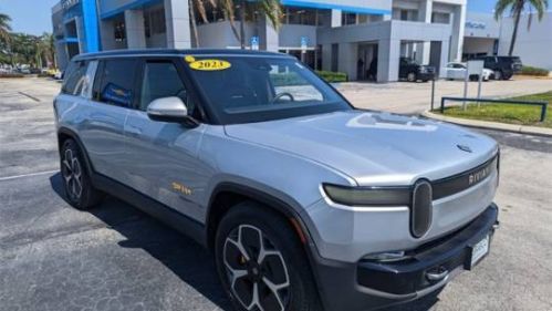 2023 Rivian R1S 7PDSGABA4PN019351