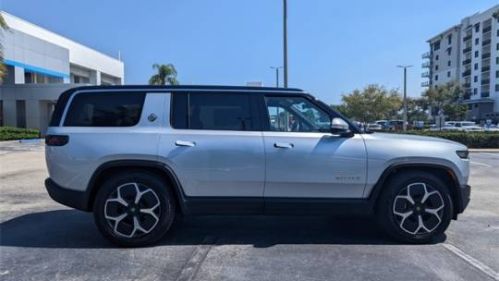 2023 Rivian R1S 7PDSGABA4PN019351