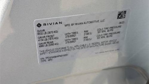2023 Rivian R1S 7PDSGABA4PN019351