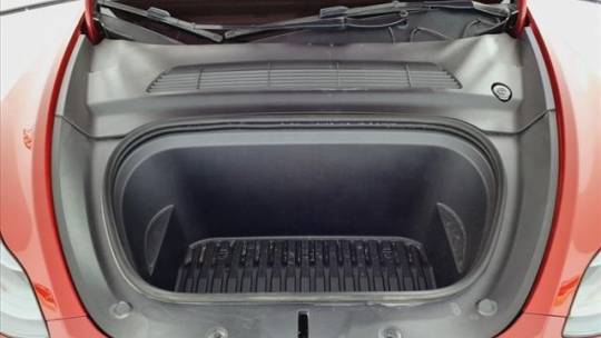 2023 Tesla Model Y 7SAYGDEF0PF834495