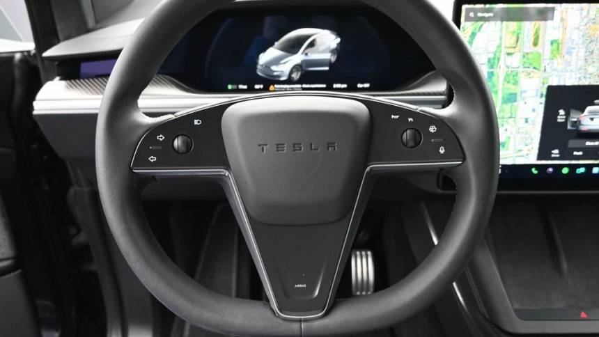 2022 Tesla Model X 7SAXCBE68NF356805