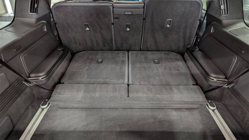2023 Rivian R1S 7PDSGABA3PN011659