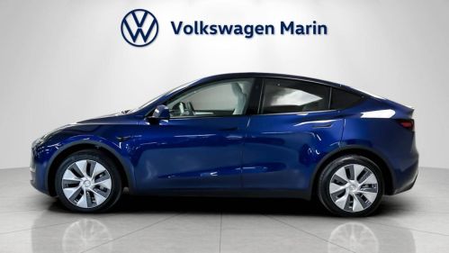 2023 Tesla Model Y 7SAYGDEE5PF913720