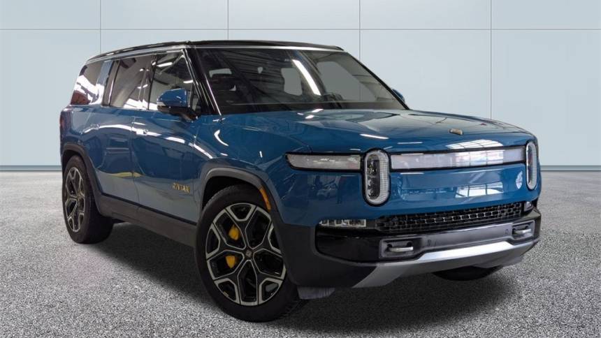 2023 Rivian R1S 7PDSGABA3PN011659