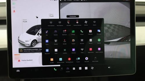 2022 Tesla Model Y 7SAYGDEE0NF393245