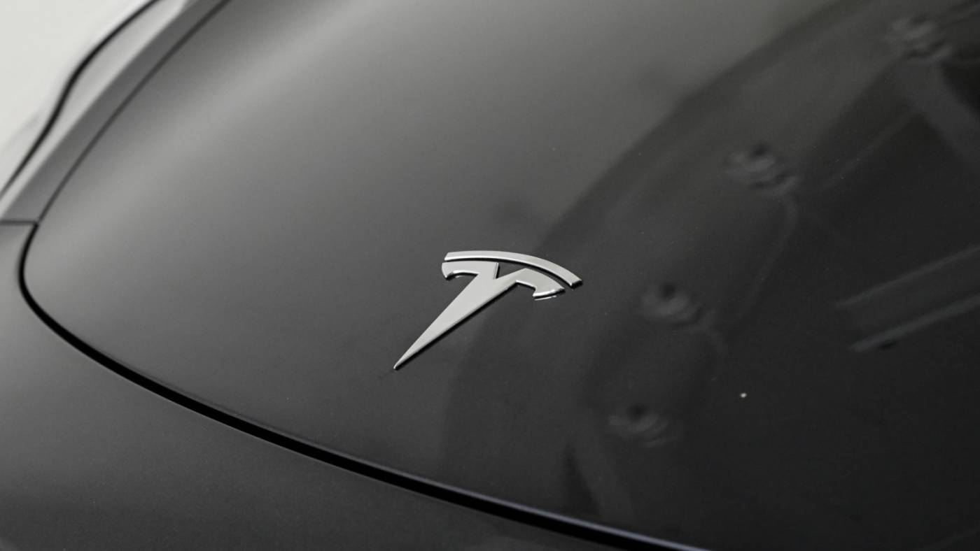 2023 Tesla Model Y 7SAYGDEE7PA166974
