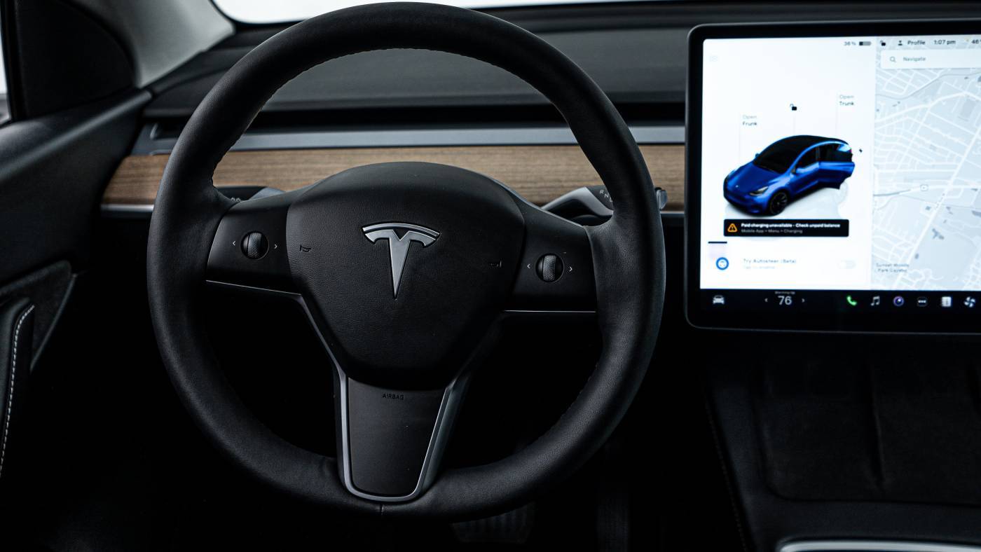 2022 Tesla Model Y 7SAYGDEE5NF449891