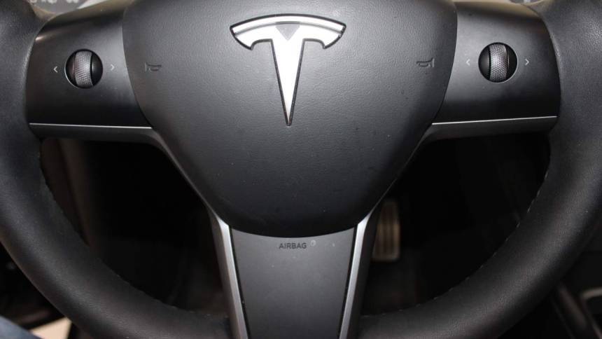 2023 Tesla Model Y 7SAYGDEF3PF590065