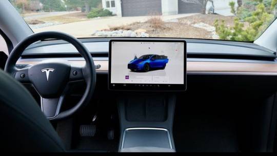 2023 Tesla Model Y 7SAYGDEE7PF764436