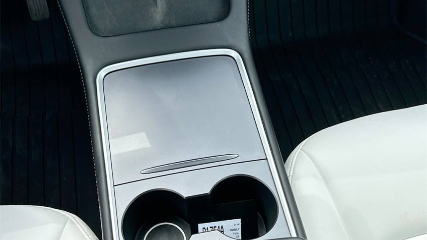 2023 Tesla Model Y 7SAYGDEE9PF807769