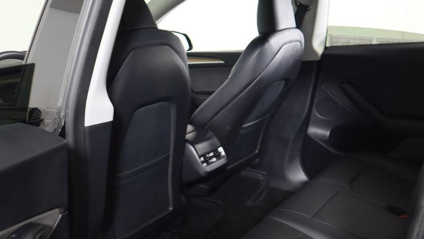 2023 Tesla Model Y 7SAYGDEEXPA083135