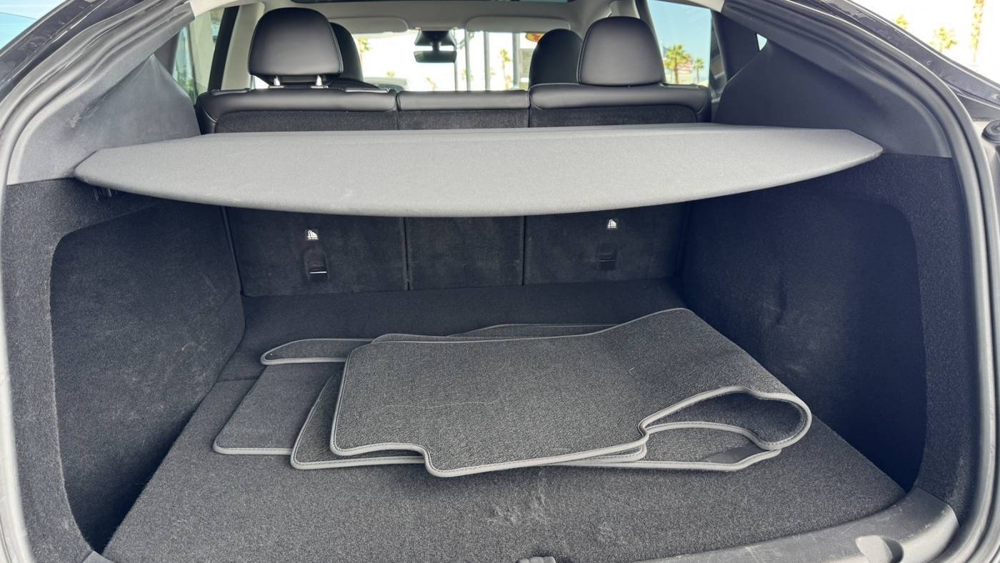 2023 Tesla Model Y 7SAYGDEE2PF685787