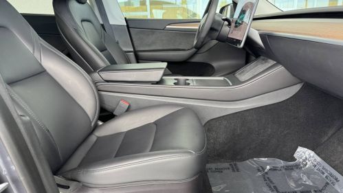 2023 Tesla Model Y 7SAYGDEE2PF685787