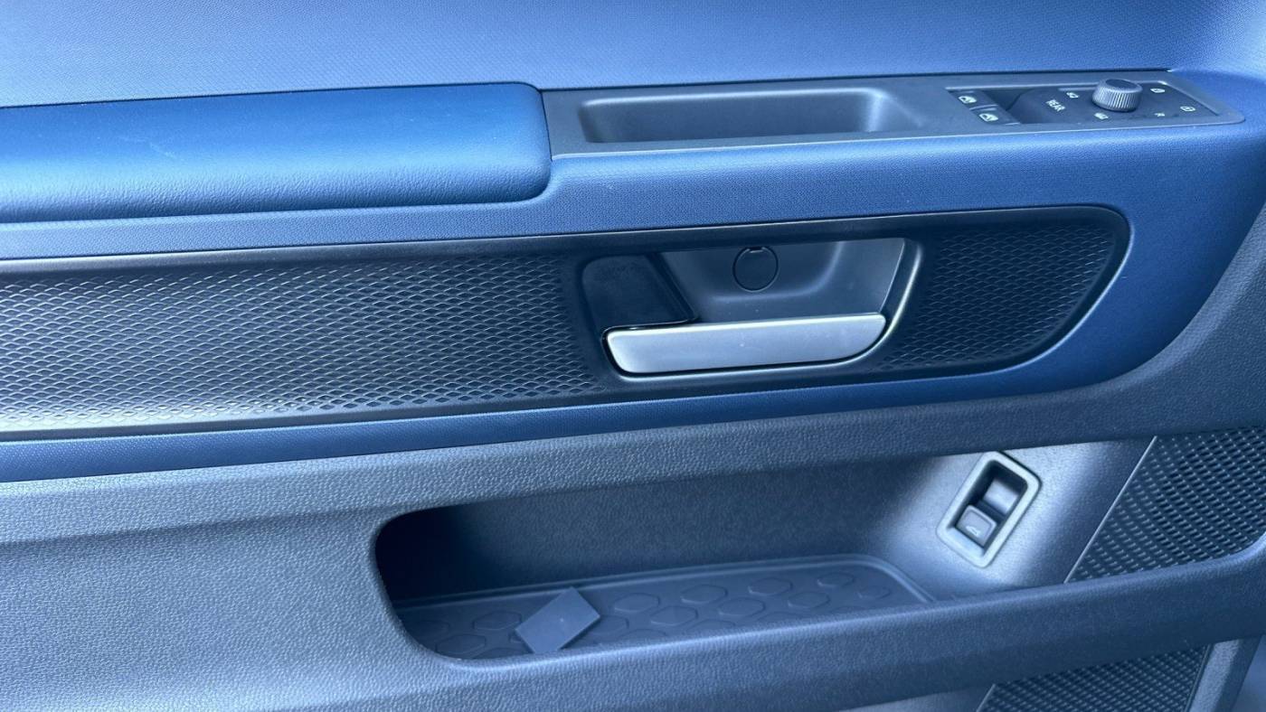 2025 Volkswagen ID.Buzz WVGAWVEBXSH020475