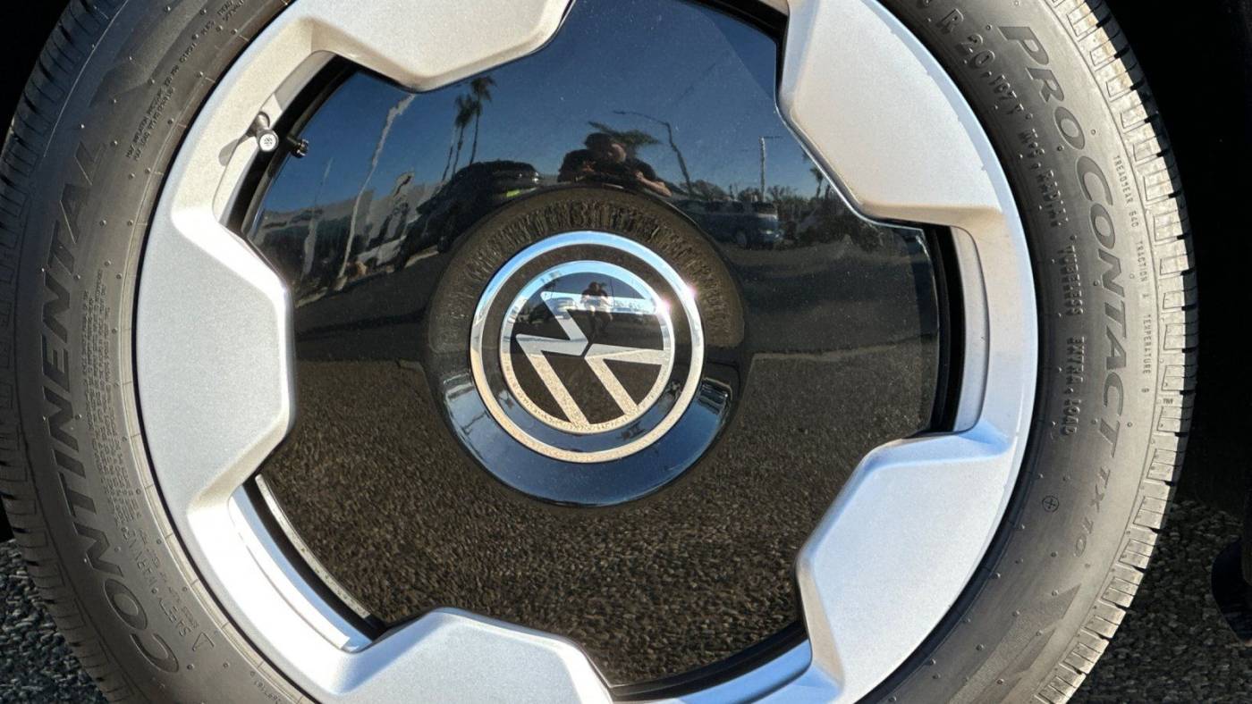 2025 Volkswagen ID.Buzz WVGAWVEBXSH020475
