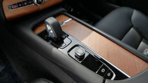 2023 Volvo XC90 YV4H600N7P1960088