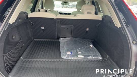 2022 Volvo XC60 YV4BR0DK2N1915053