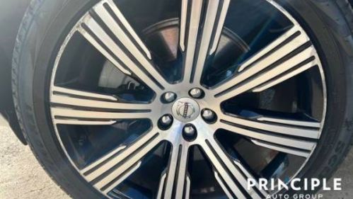 2022 Volvo XC90 YV4BR00L2N1821298