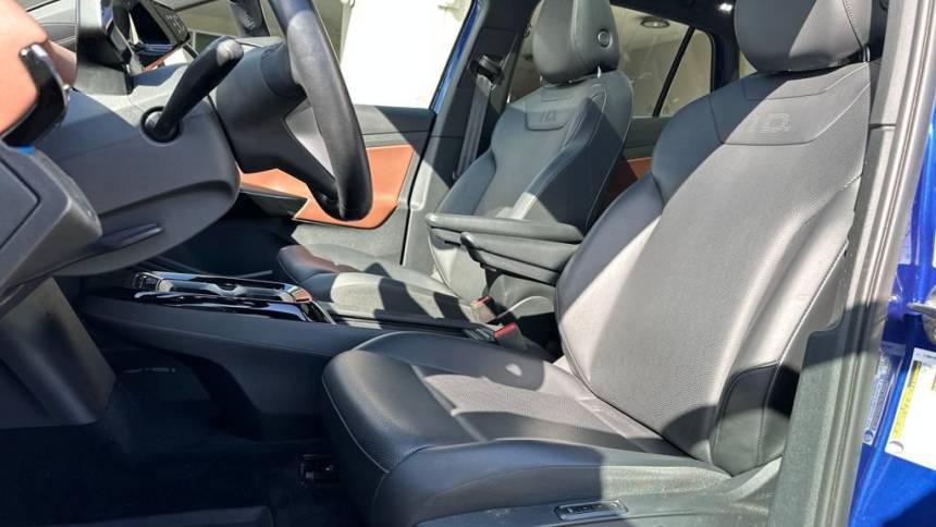 2021 Volkswagen ID.4 WVGTMPE25MP065455