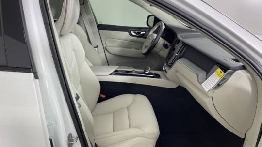 2024 Volvo XC60 YV4H60DL3R1895607