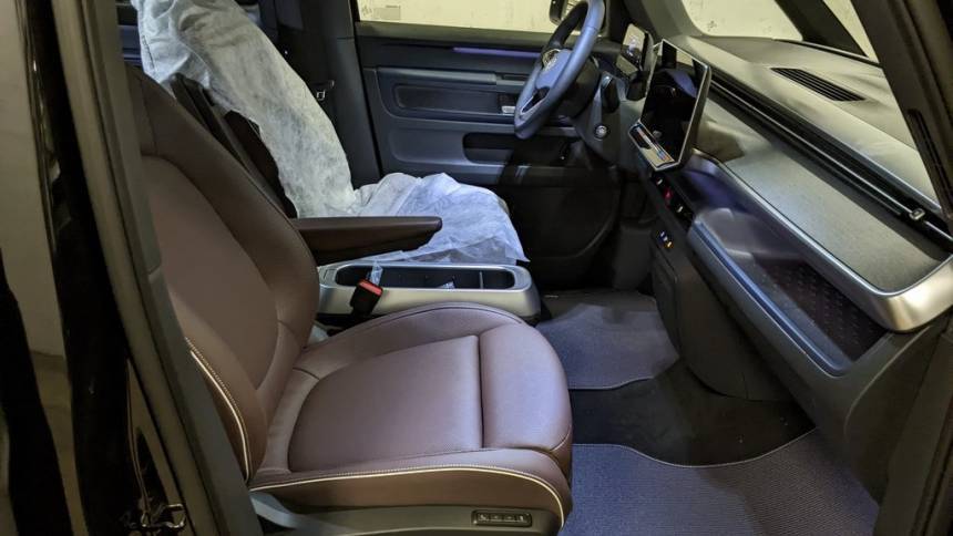 2025 Volkswagen ID.Buzz WVGAWVEB7SH025438