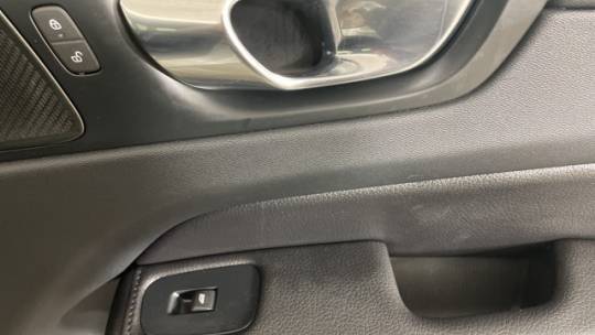 2022 Volvo XC60 YV4H60DZ3N1046365