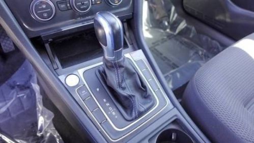 2019 Volkswagen e-Golf WVWKR7AU2KW911309