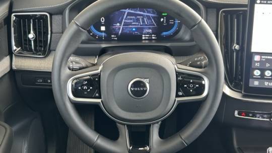 2025 Volvo XC90 YV4H60PG1S1354379