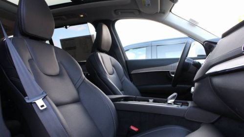 2025 Volvo XC90 YV4H60JF2S1310102