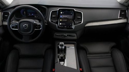 2025 Volvo XC90 YV4H60JF2S1310102