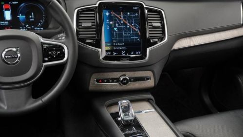 2021 Volvo XC90 YV4BR00L3M1772112
