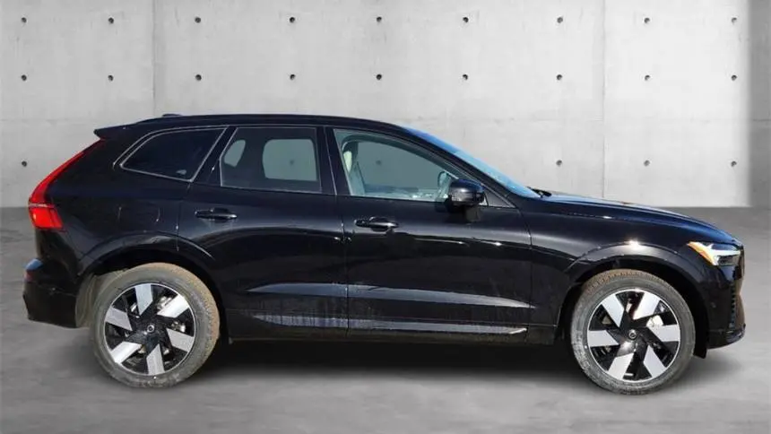 2025 Volvo XC60 YV4H60RC3S1154534