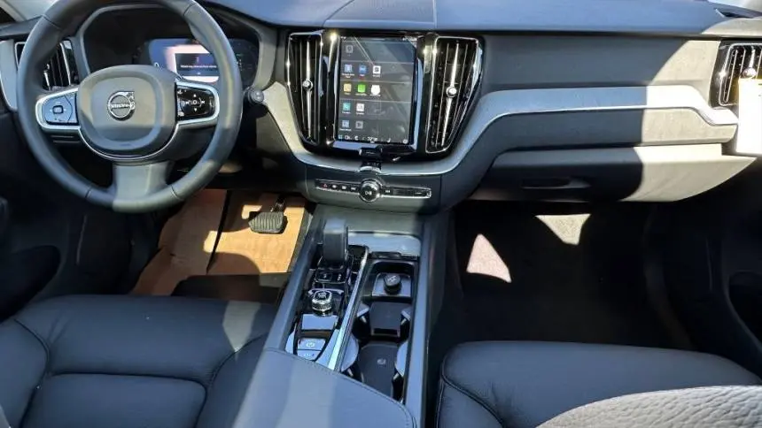 2025 Volvo XC60 YV4H60RC0S1138677
