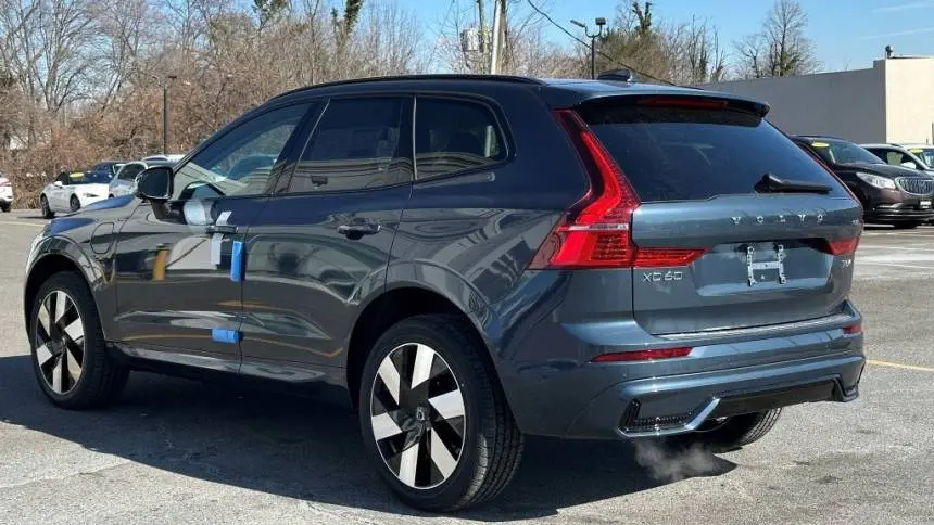 2025 Volvo XC60 YV4H60RC0S1138677