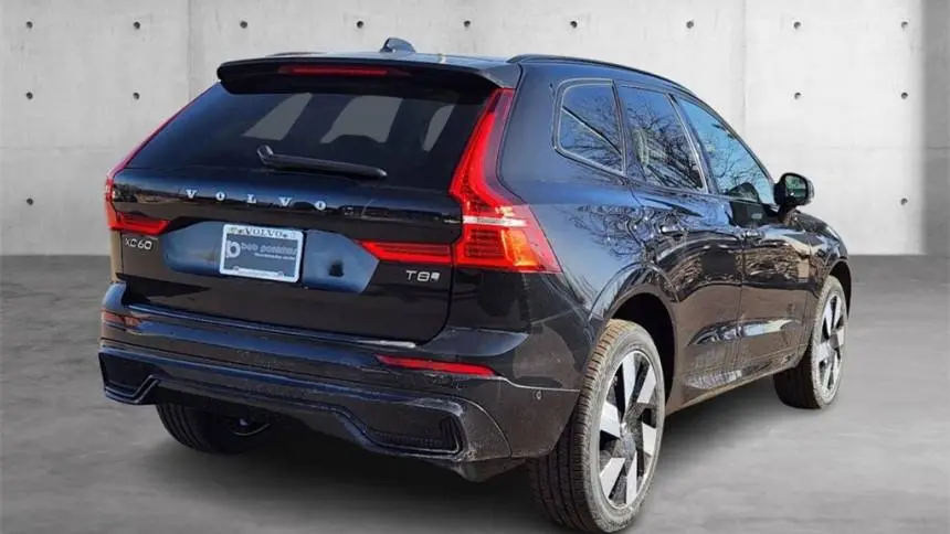 2025 Volvo XC60 YV4H60RC3S1154534