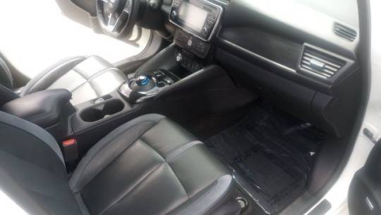 2019 Nissan LEAF 1N4AZ1CP8KC305634