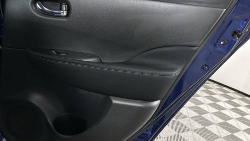 2021 Nissan LEAF 1N4AZ1BV2MC556040