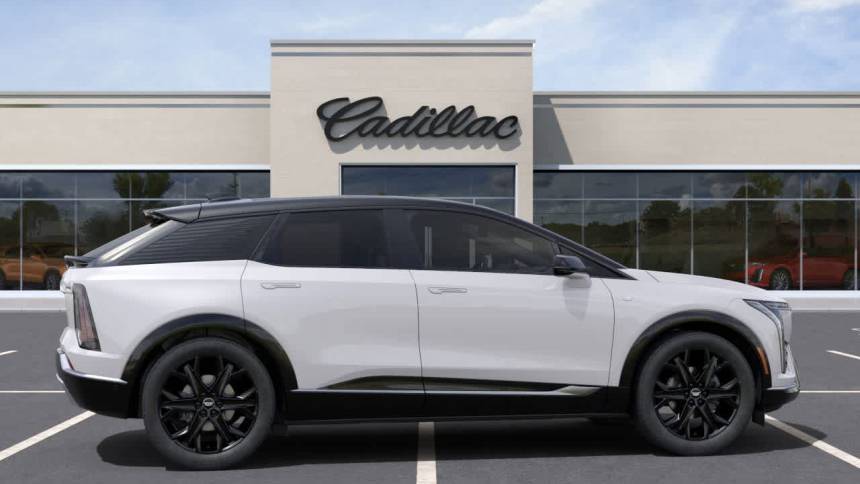 2025 Cadillac OPTIQ 3GYK3EMR2SS158996
