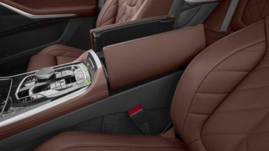 2025 BMW X5 5UX43EU07S9005144