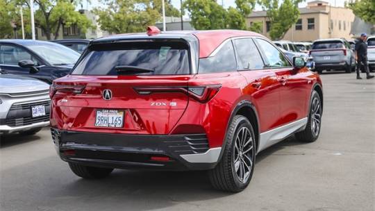 2024 Acura ZDX 4W5KHMRK5RZ503273